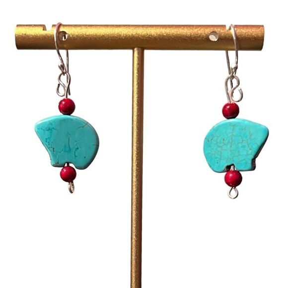 ⭐️3/$25⭐️ Cute Turquoise Bear Dangle Earrings - Picture 1 of 3